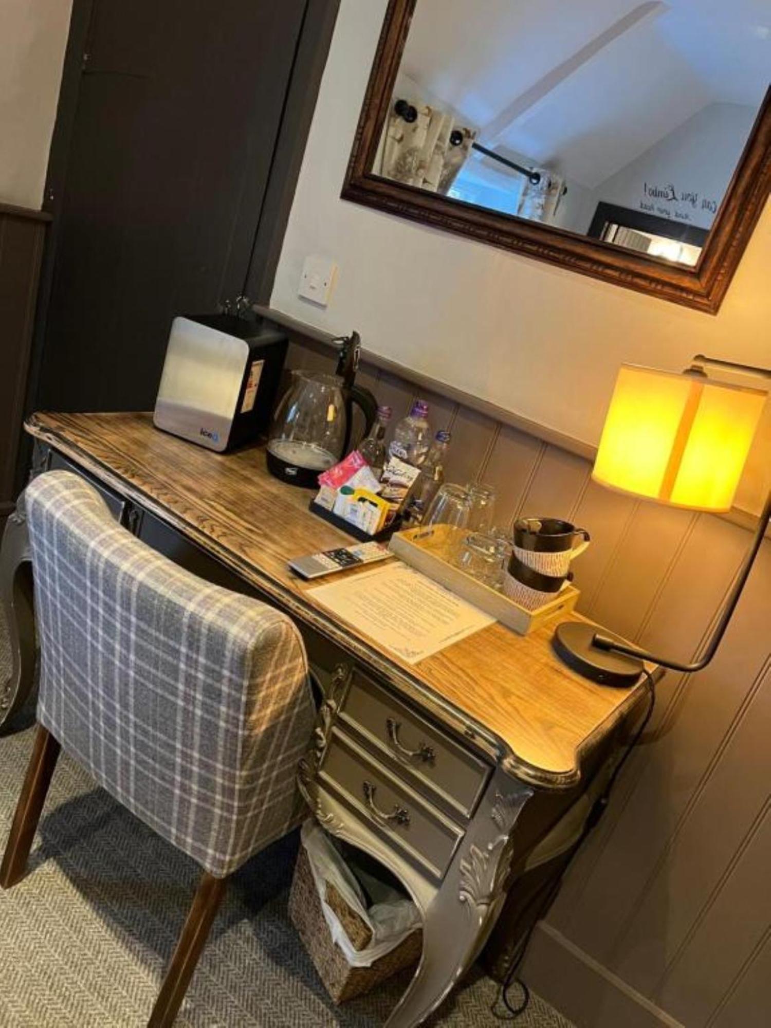 The Crown Couette-café 3*